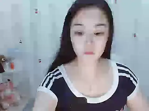 Snapshot of Angel-C chatting on 09-25-25, 01:20 Angel-C online show from 09-25-25, 01:20