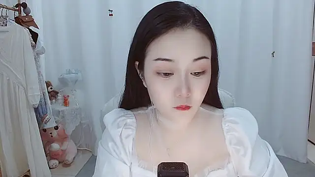 Snapshot of Angel-C chatting on 11-27-25, 02:02 Angel-C online show from 11-27-25, 02:02