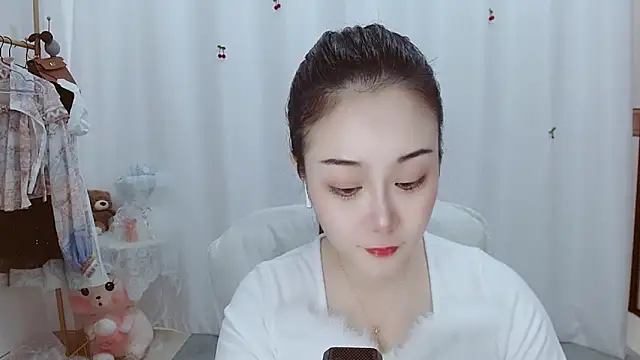 Snapshot of Angel-C chatting on 12-01-25, 01:54 Angel-C online show from 12-01-25, 01:54