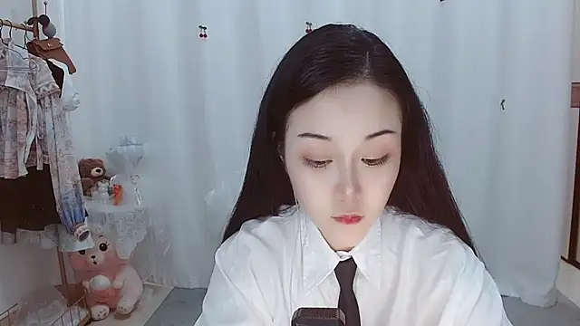 Snapshot of Angel-C chatting on 12-03-25, 01:46 Angel-C online show from 12-03-25, 01:46