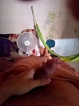 Snapshot of JOHN_GOSTOSO chatting on 10-12-25, 04:39 JOHN GOSTOSO online show from 10-12-25, 04:39