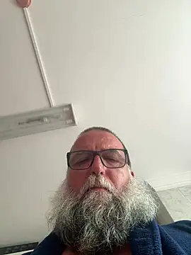 Snapshot of Noitelivre chatting on 04-27-26, 06:28 Noitelivre online show from 04-27-26, 06:28