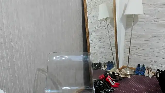 Snapshot of ElisaBaxter chatting on 02-28-25, 05:48 ElisaBaxter online show from 02-28-25, 05:48