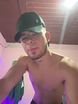 juandaa4558 online show from 12-18-25, 05:57