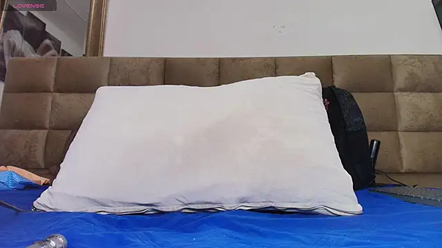 britanyy  online show from 01-15-25, 03:11