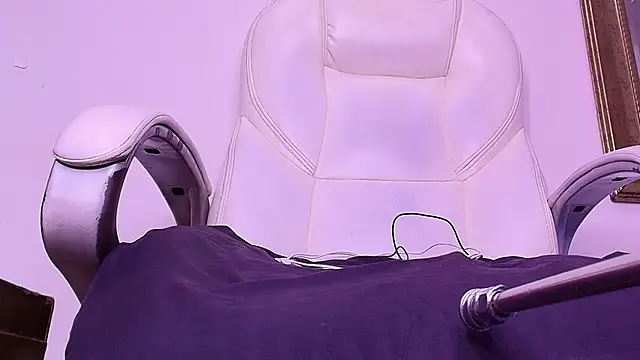 britanyy  online show from 02-19-25, 03:06