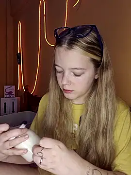 -veranito- online show from 03-17-25, 03:03