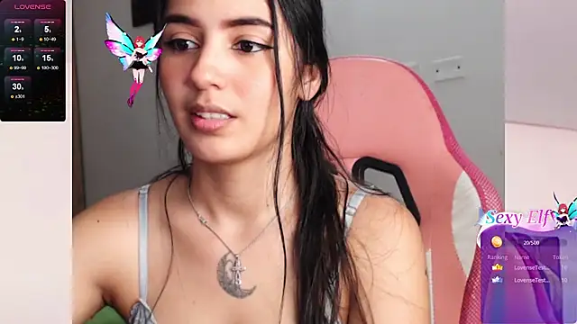 Snapshot of Danae_999 chatting on 02-07-25, 11:34 Danae 999 online show from 02-07-25, 11:34