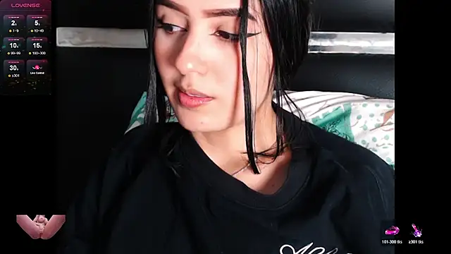 Danae 999 online show from 03-17-26, 11:30