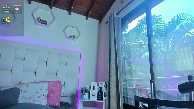 shanakendall online show from 09-27-25, 02:00