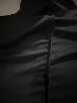 Snapshot of TheCinderella chatting on 03-09-25, 08:42 TheCinderella online show from 03-09-25, 08:42