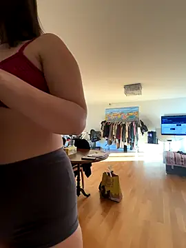 Snapshot of TheCinderella chatting on 11-03-25, 02:29 TheCinderella online show from 11-03-25, 02:29