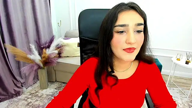 Snapshot of GoldenHeart_1 chatting on 01-28-25, 07:32 GoldenHeart 1 online show from 01-28-25, 07:32