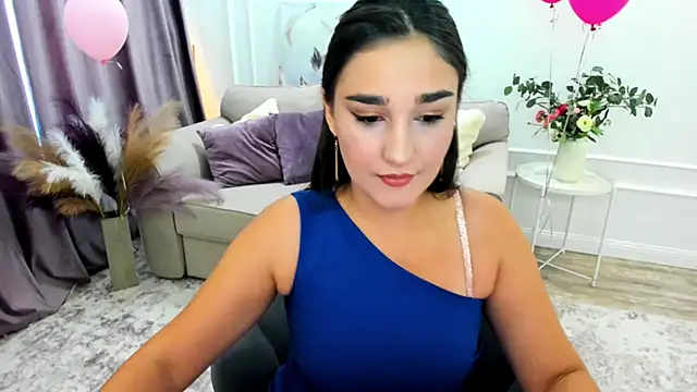 Snapshot of GoldenHeart_1 chatting on 09-13-25, 03:50 GoldenHeart 1 online show from 09-13-25, 03:50