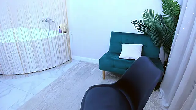 Snapshot of GoldenHeart_1 chatting on 09-28-25, 03:34 GoldenHeart 1 online show from 09-28-25, 03:34