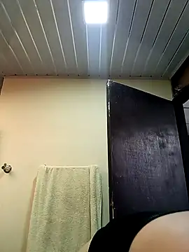 Snapshot of Latina_sexy1 chatting on 02-21-25, 05:31 Latina sexy1 online show from 02-21-25, 05:31