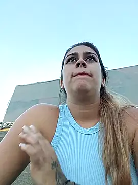 Snapshot of Latina_sexy1 chatting on 02-26-25, 10:31 Latina sexy1 online show from 02-26-25, 10:31