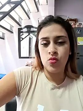 Snapshot of Latina_sexy1 chatting on 03-05-25, 06:34 Latina sexy1 online show from 03-05-25, 06:34