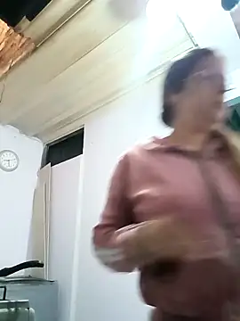 Snapshot of Latina_sexy1 chatting on 03-12-25, 01:19 Latina sexy1 online show from 03-12-25, 01:19