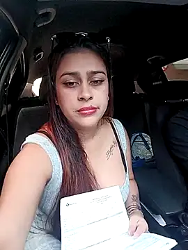 Snapshot of Latina_sexy1 chatting on 09-29-25, 01:05 Latina sexy1 online show from 09-29-25, 01:05