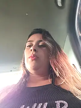 Snapshot of Latina_sexy1 chatting on 10-14-25, 02:18 Latina sexy1 online show from 10-14-25, 02:18