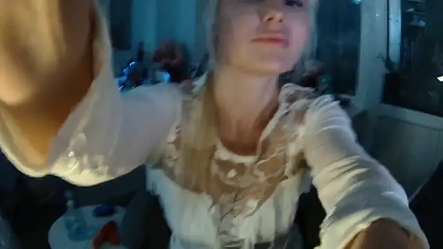 GlamSquirt online show from 10-20-25, 06:30