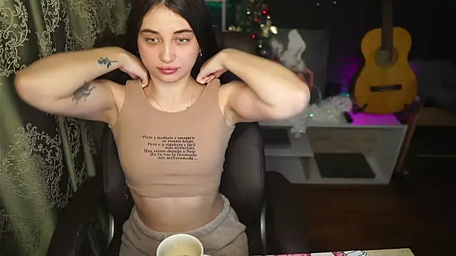 delicatedBailey online show from 12-10-24, 05:28