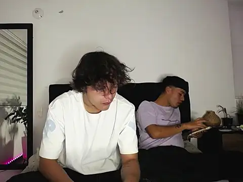 Santiago kiler online show from 12-10-24, 01:00