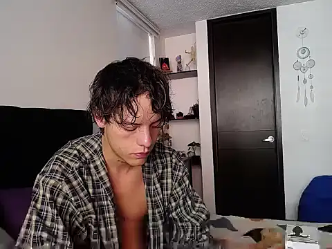 Santiago kiler online show from 01-16-25, 01:47