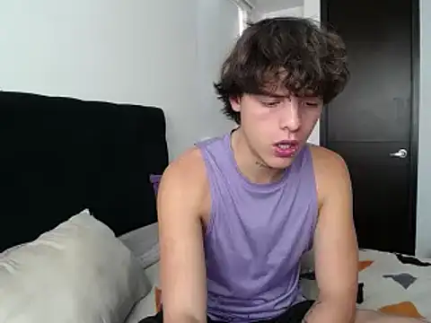 Santiago kiler online show from 01-29-25, 05:02