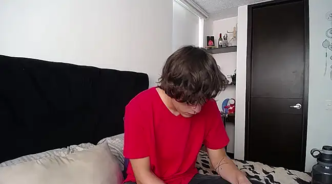 Santiago kiler online show from 03-01-25, 04:33