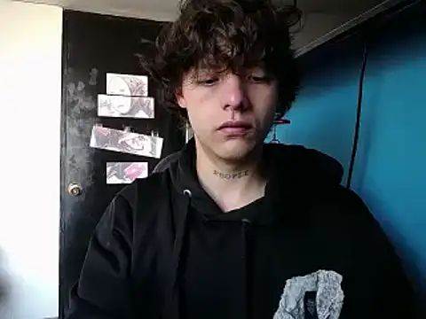 Santiago kiler online show from 03-09-25, 01:26