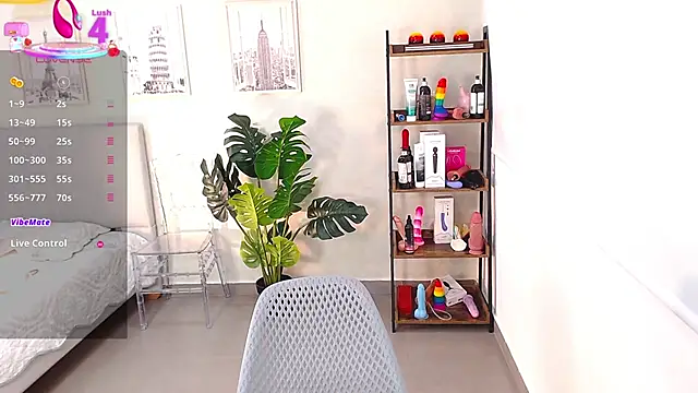 Sassy--Girl online show from 03-14-25, 06:18