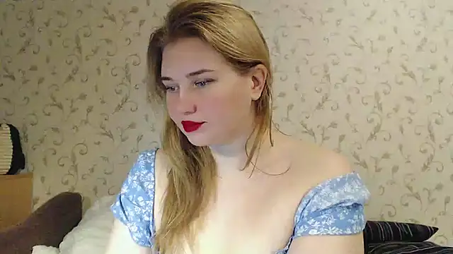 Snapshot of mmmPinUpGirl chatting on 12-20-24, 01:54 mmmPinUpGirl online show from 12-20-24, 01:54