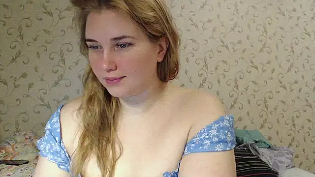 Snapshot of mmmPinUpGirl chatting on 02-04-25, 04:48 mmmPinUpGirl online show from 02-04-25, 04:48