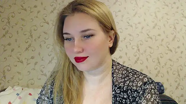 Snapshot of mmmPinUpGirl chatting on 02-13-25, 07:21 mmmPinUpGirl online show from 02-13-25, 07:21