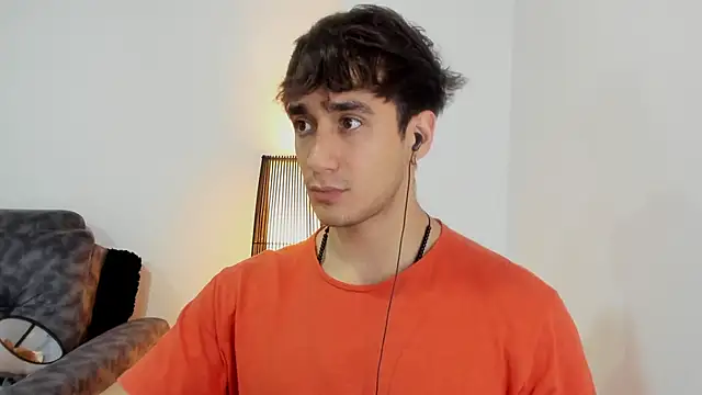 AlexRivera6 online show from 11-19-25, 05:57