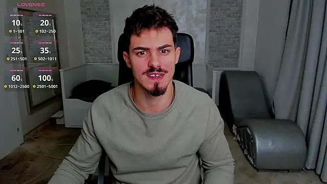 Snapshot of WilsonJules chatting on 12-07-24, 08:49 WilsonJules online show from 12-07-24, 08:49