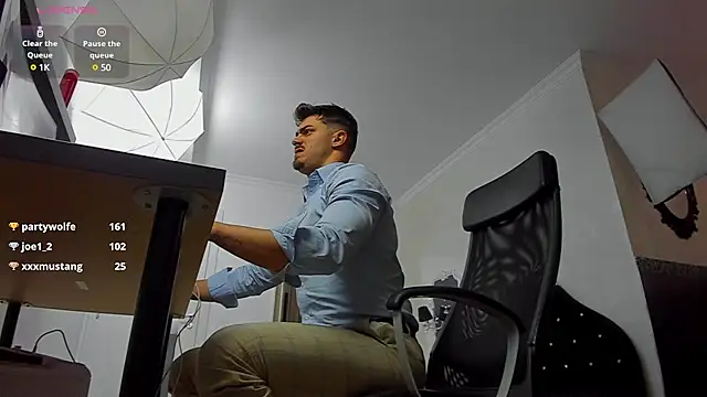 Snapshot of WilsonJules chatting on 02-24-25, 05:53 WilsonJules online show from 02-24-25, 05:53