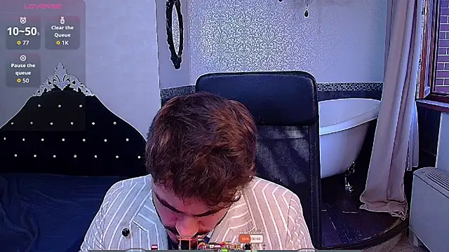 Snapshot of WilsonJules chatting on 09-12-25, 04:12 WilsonJules online show from 09-12-25, 04:12