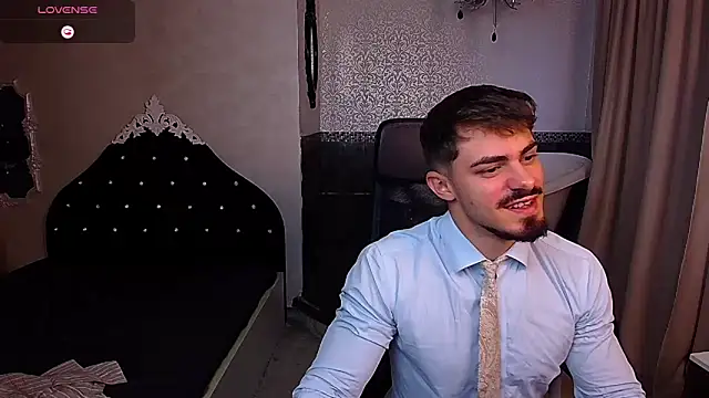 Snapshot of WilsonJules chatting on 09-20-25, 04:24 WilsonJules online show from 09-20-25, 04:24