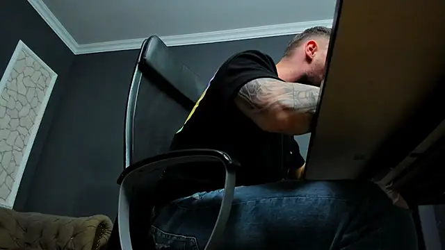 BrianHunts online show from 03-12-26, 05:57