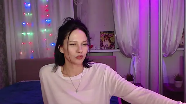 Snapshot of Zlata888 chatting on 12-23-24, 09:40 Zlata888 online show from 12-23-24, 09:40