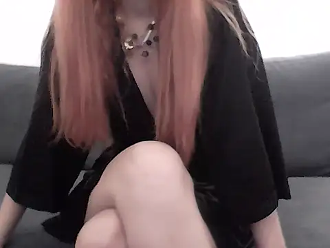 Snapshot of sevdaaqolik chatting on 12-21-24, 10:08 sevdaaqolik online show from 12-21-24, 10:08