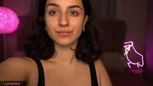 Daphne Moss online show from 12-20-24, 08:55