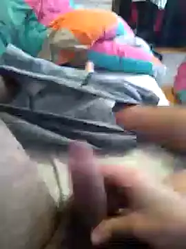 Snapshot of jon763 chatting on 01-01-25, 10:11 jon763 online show from 01-01-25, 10:11