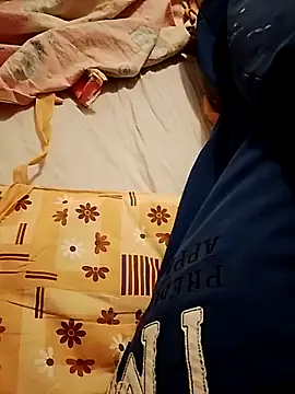 Snapshot of jon763 chatting on 02-21-25, 09:43 jon763 online show from 02-21-25, 09:43