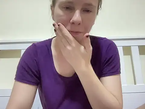 Snapshot of SweetLucy96 chatting on 11-20-25, 11:43 SweetLucy96 online show from 11-20-25, 11:43