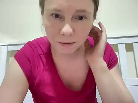 Snapshot of SweetLucy96 chatting on 12-02-25, 08:37 SweetLucy96 online show from 12-02-25, 08:37