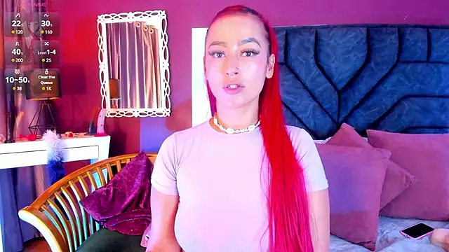 Mia-Bloom online show from 12-23-24, 06:11